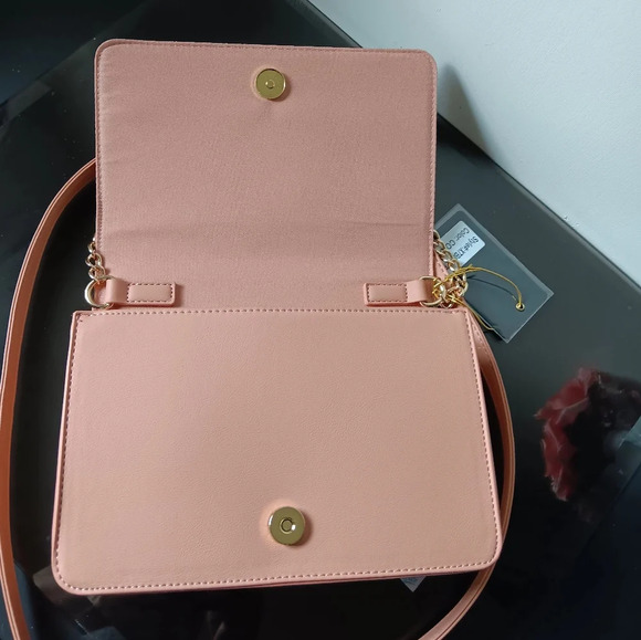 Crossi new york bag, crossbody, new with tags, coral color. - Picture 3 of 12